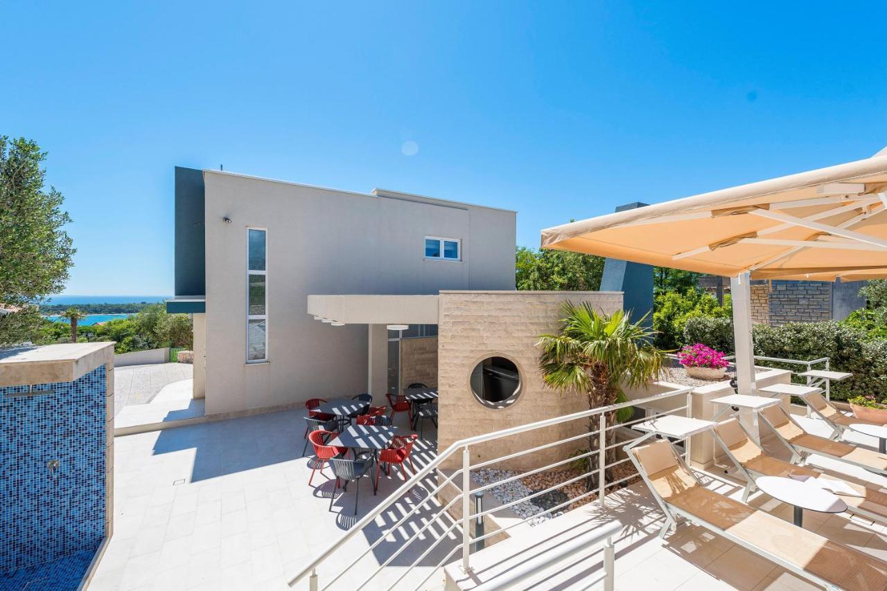 Appartamento Pool Terrace Sea View Sarkic Novaglia Esterno foto