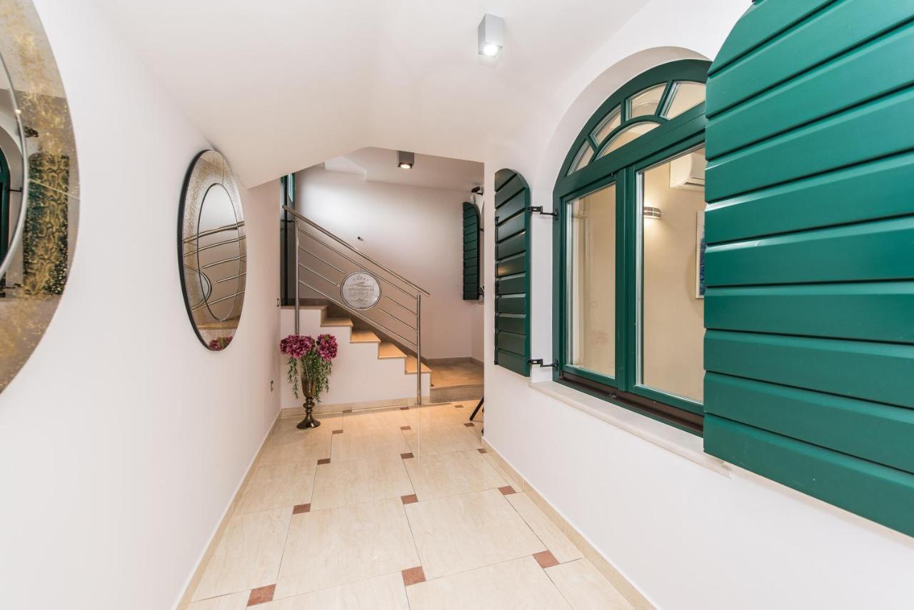 Appartamento Pool Terrace Sea View Sarkic Novaglia Esterno foto