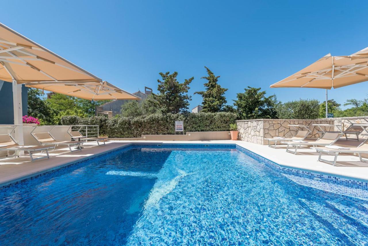 Appartamento Pool Terrace Sea View Sarkic Novaglia Esterno foto